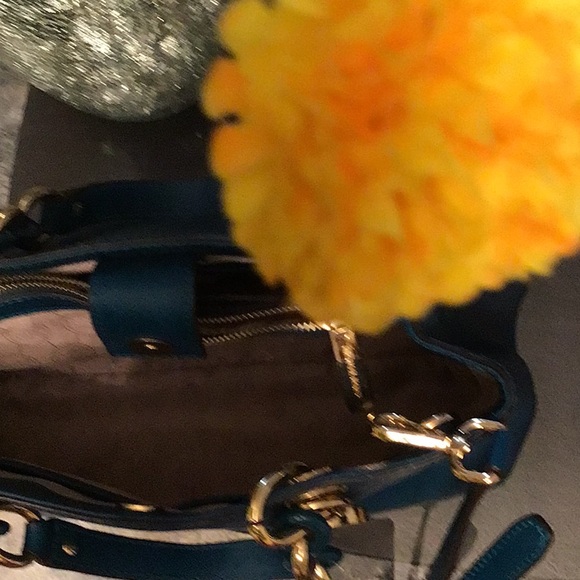 Michael Kors Blue and Gold Satchel!! Very classy!! Get it!!reasonable!! - Picture 10 of 10